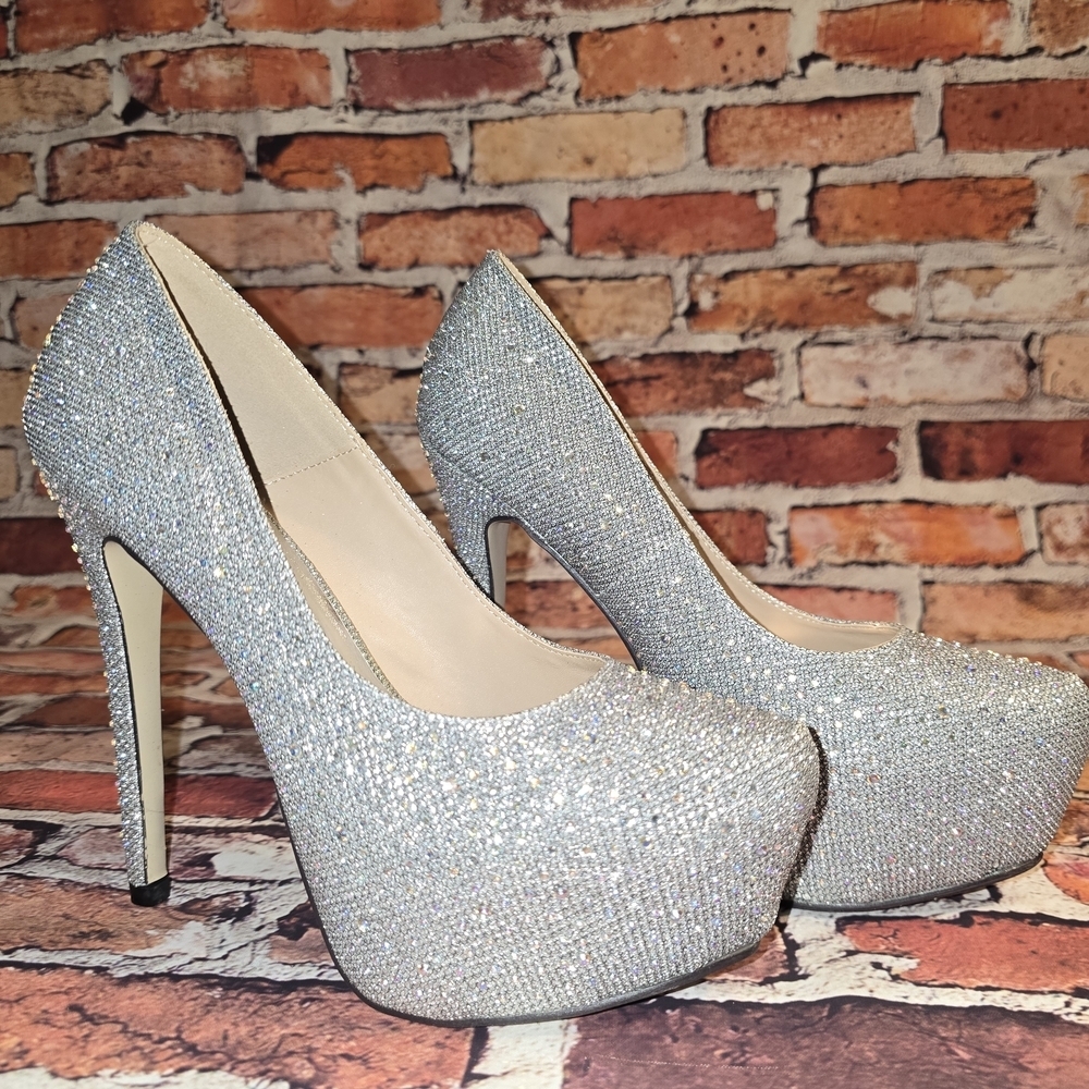 Sparkling Silver High Heels Size 7.5 NWOT